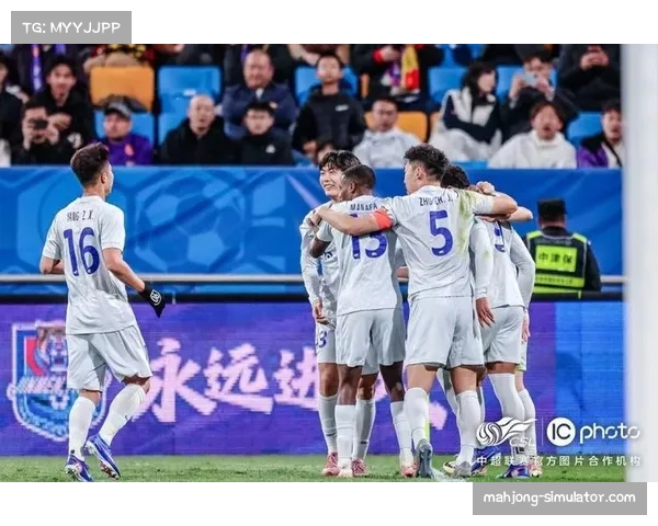 申花逆转津门虎，拉唐梅开二度彰显锋线核心的终结稳定性